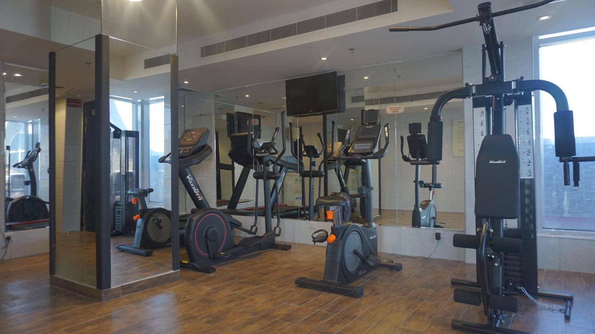 Royal Grand Suite Hotel Szardża Zewnętrze zdjęcie