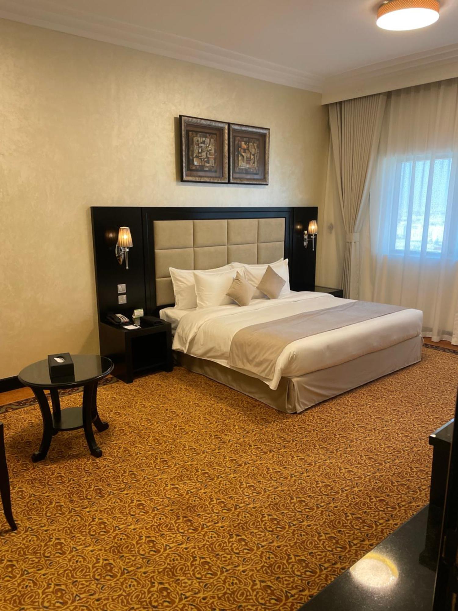 Royal Grand Suite Hotel Szardża Zewnętrze zdjęcie